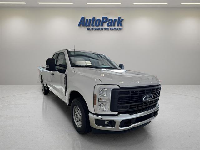 new 2024 Ford F-350 car, priced at $48,153