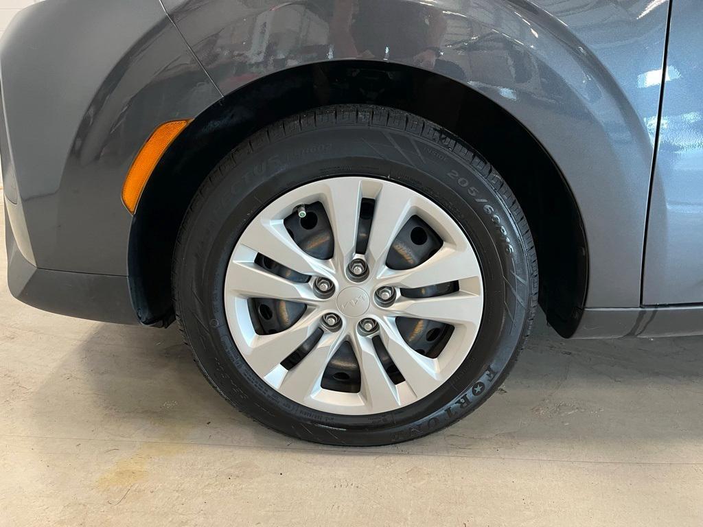 used 2022 Kia Soul car, priced at $13,995