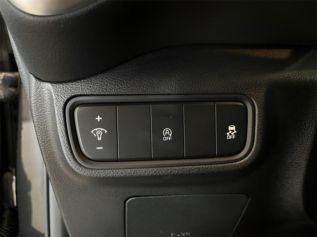 used 2022 Kia Soul car, priced at $13,995