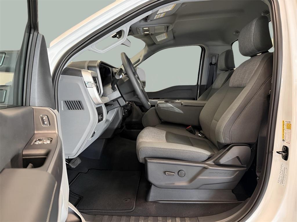 new 2025 Ford F-250 car, priced at $53,149