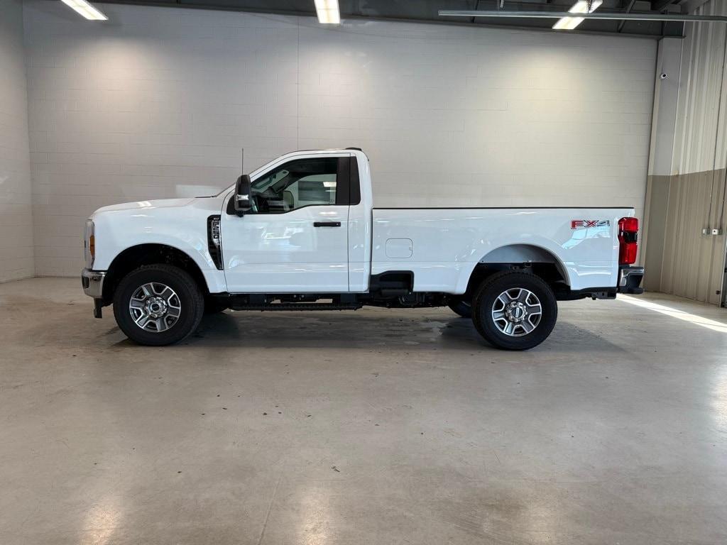 new 2025 Ford F-250 car, priced at $48,695