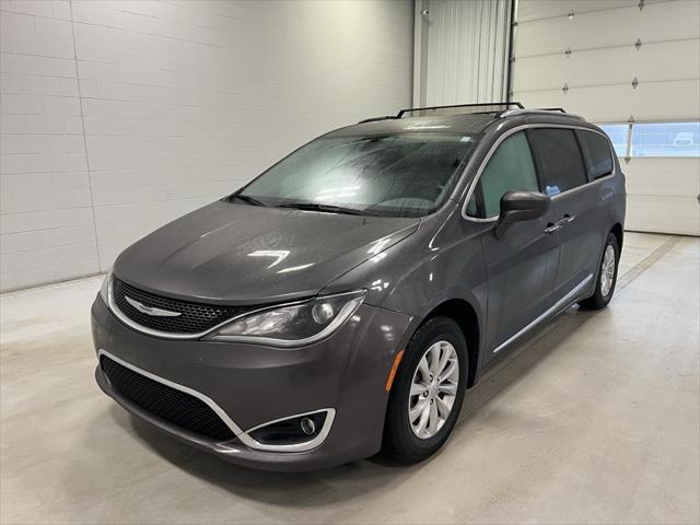 used 2018 Chrysler Pacifica car, priced at $15,481