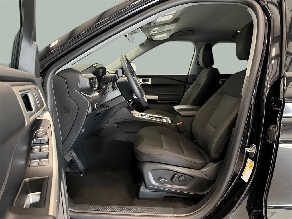 used 2023 Ford Explorer car, priced at $29,995