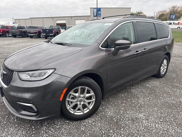 used 2022 Chrysler Pacifica car, priced at $23,491