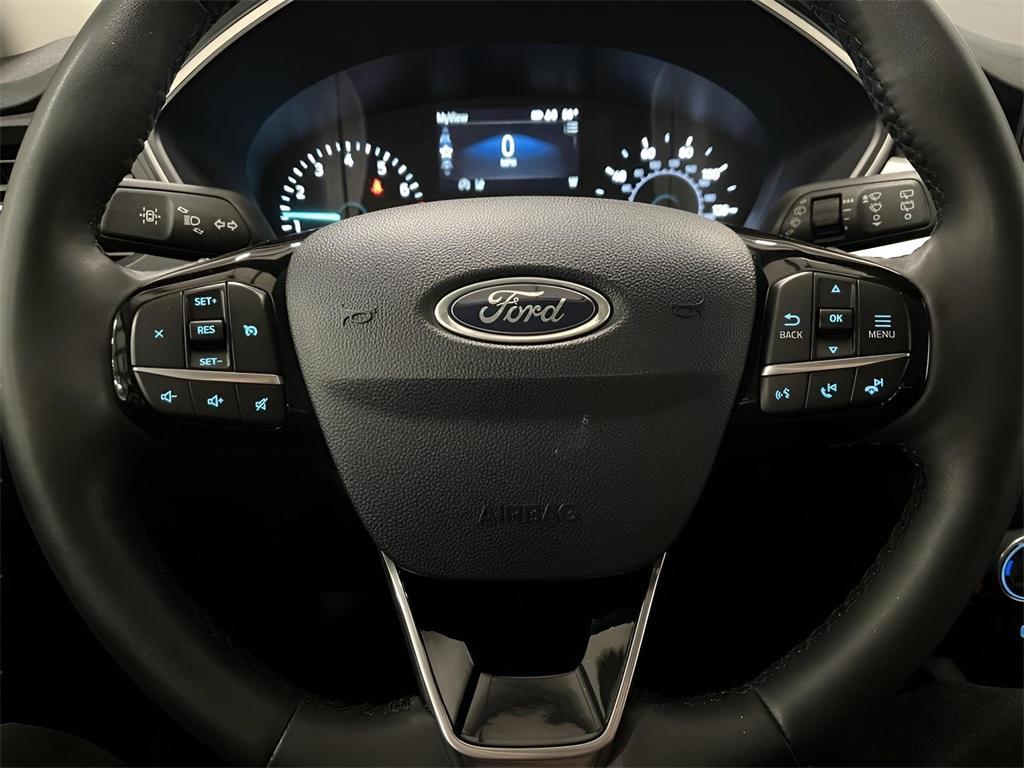 used 2022 Ford Escape car, priced at $19,995