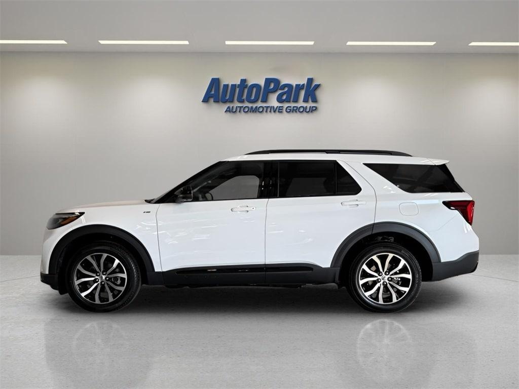 used 2025 Ford Explorer car, priced at $46,152