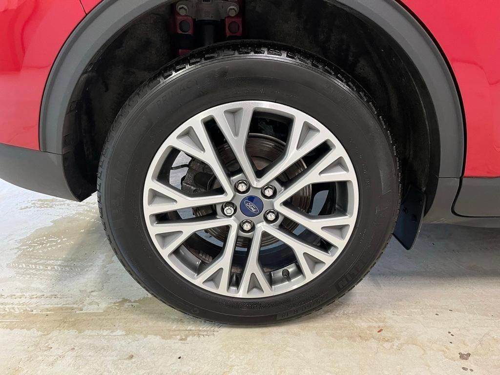 used 2022 Ford Escape car, priced at $21,795