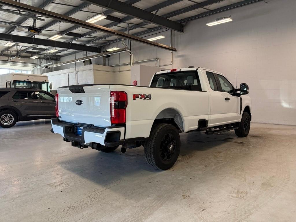 new 2025 Ford F-350 car, priced at $52,458