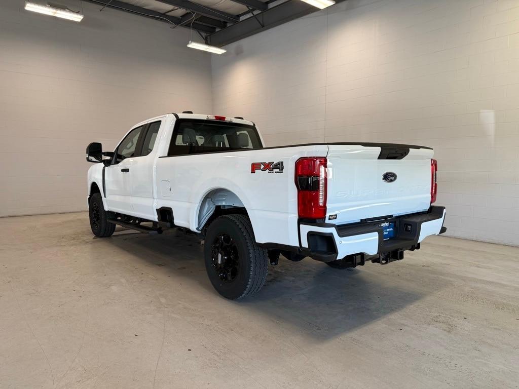 new 2025 Ford F-350 car, priced at $52,458