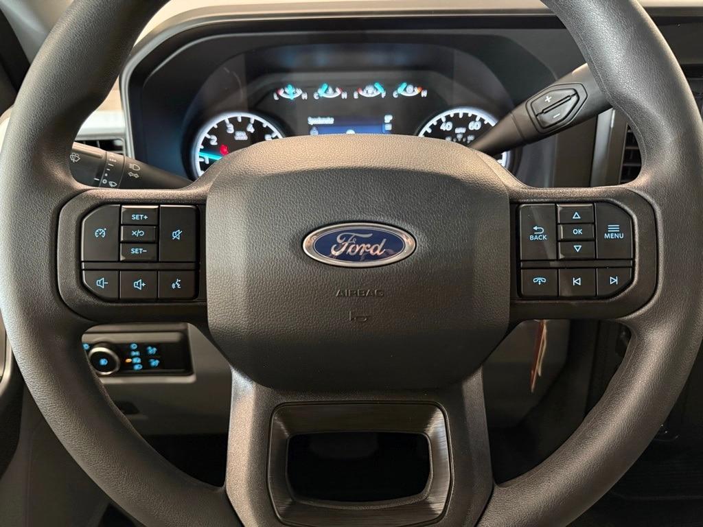 new 2025 Ford F-350 car, priced at $52,458