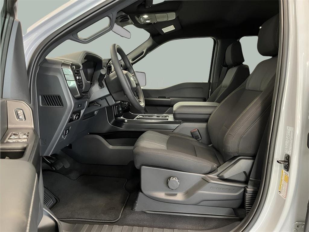 new 2025 Ford F-150 car, priced at $50,495