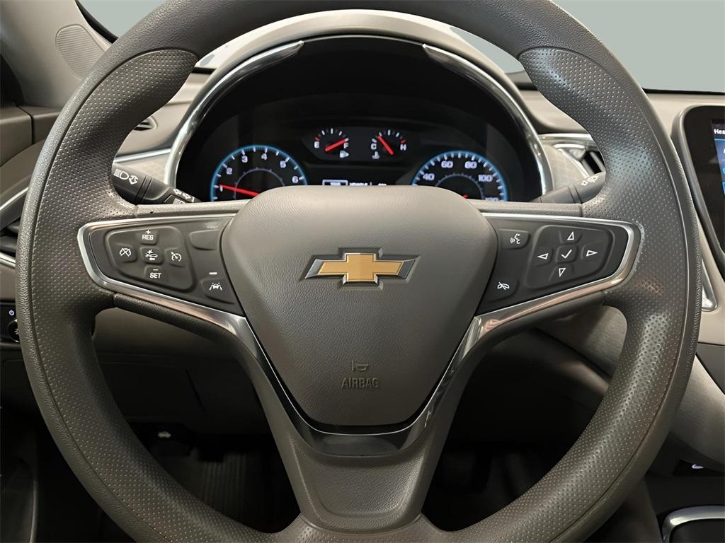 used 2020 Chevrolet Malibu car, priced at $14,995