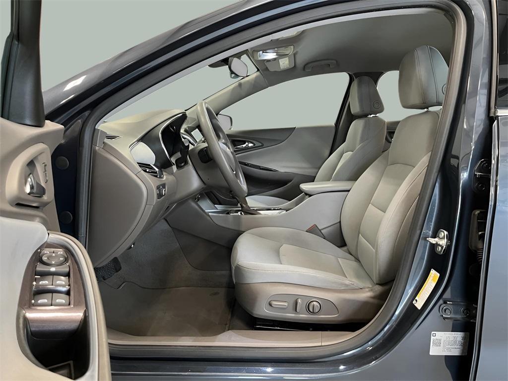 used 2020 Chevrolet Malibu car, priced at $14,995