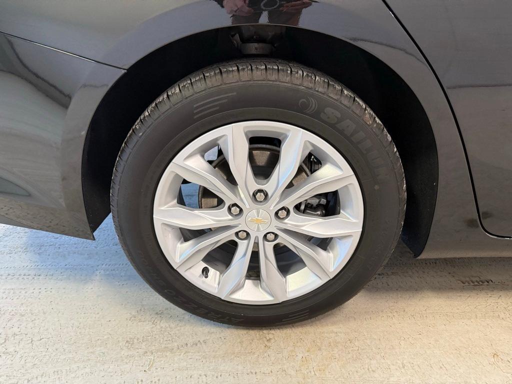 used 2023 Chevrolet Malibu car