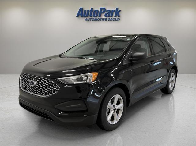 new 2024 Ford Edge car, priced at $30,593