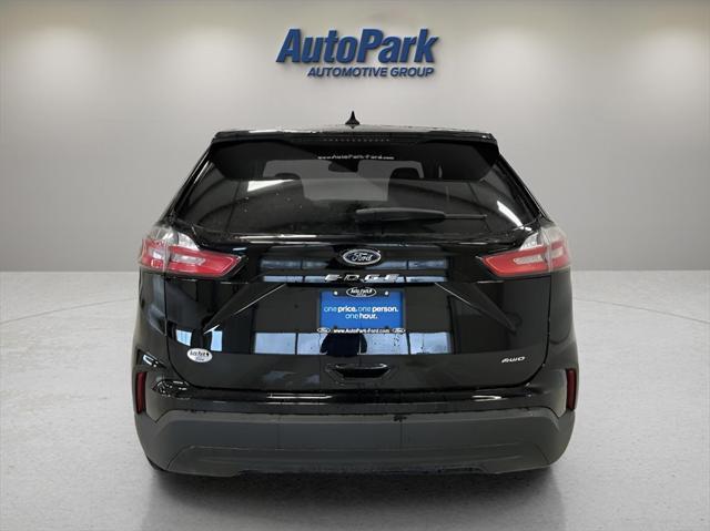 new 2024 Ford Edge car, priced at $30,593