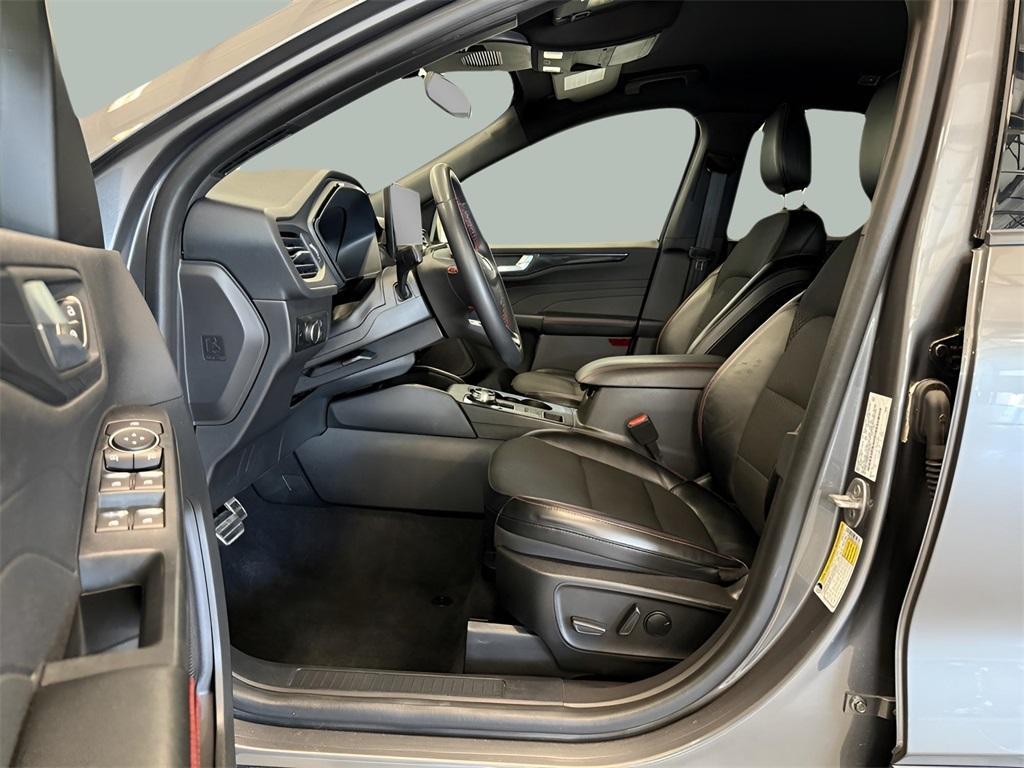 used 2023 Ford Escape car, priced at $24,995