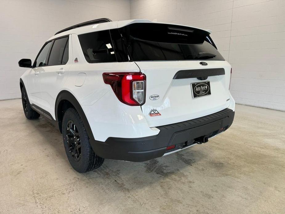 new 2024 Ford Explorer car, priced at $52,190