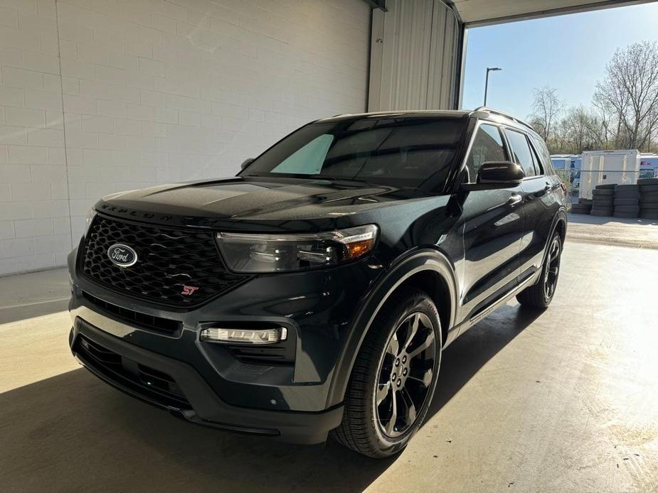 new 2024 Ford Explorer car, priced at $60,470