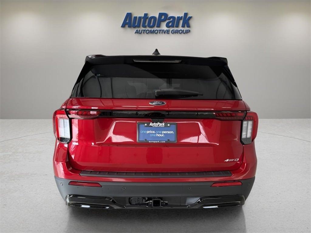 new 2025 Ford Explorer car, priced at $57,620
