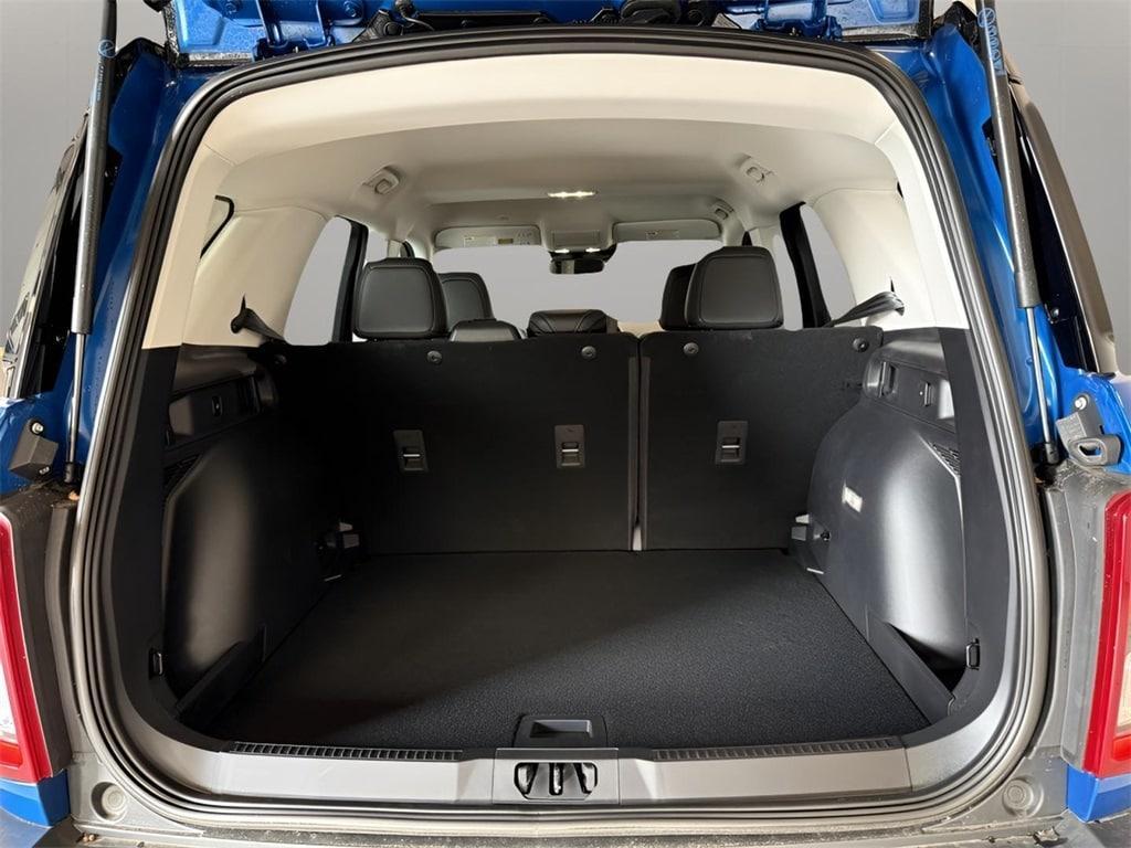 new 2025 Ford Bronco Sport car, priced at $36,756