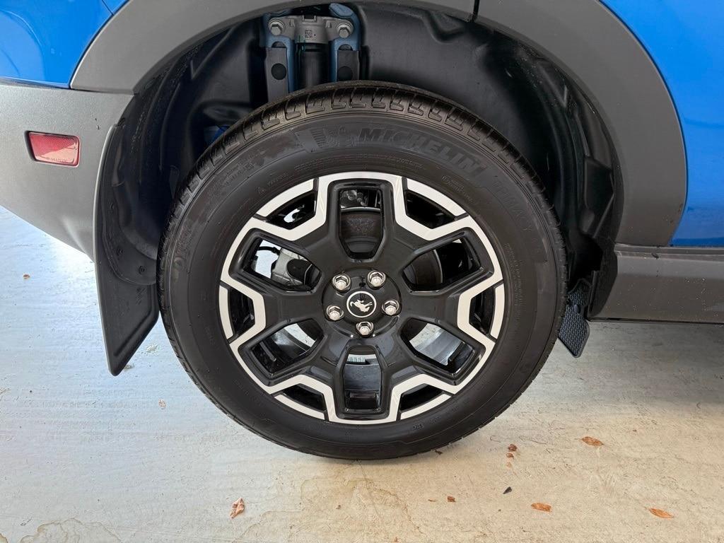 new 2025 Ford Bronco Sport car, priced at $36,756