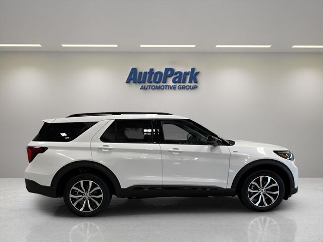 new 2025 Ford Explorer car, priced at $48,753