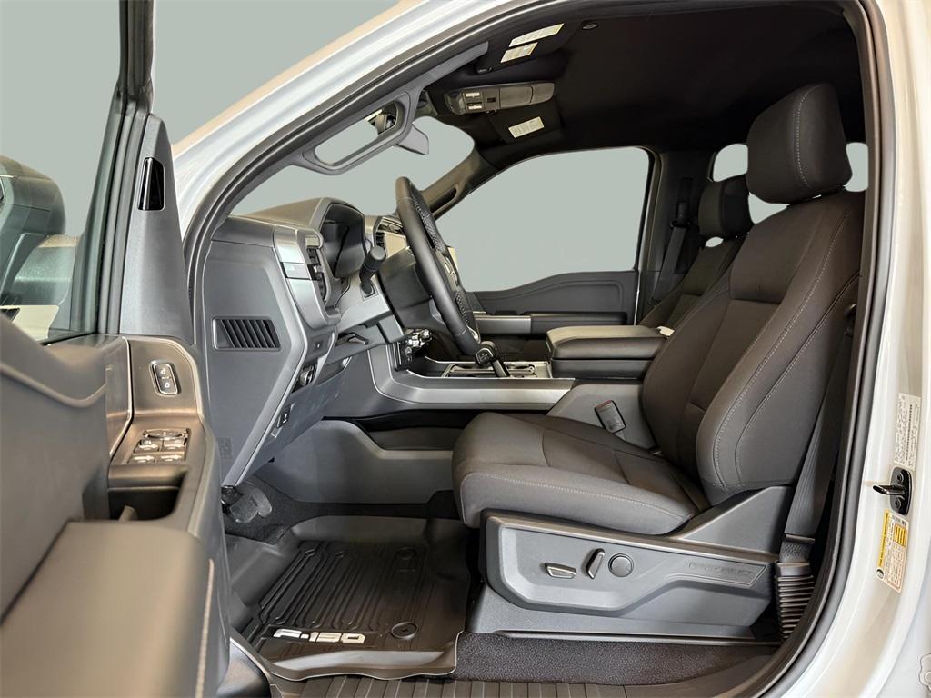 new 2025 Ford F-150 car, priced at $60,560