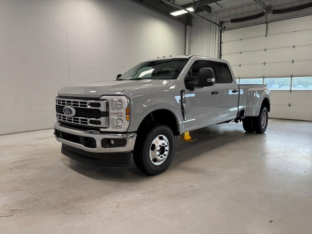 new 2026 Ford F-350 car, priced at $67,365