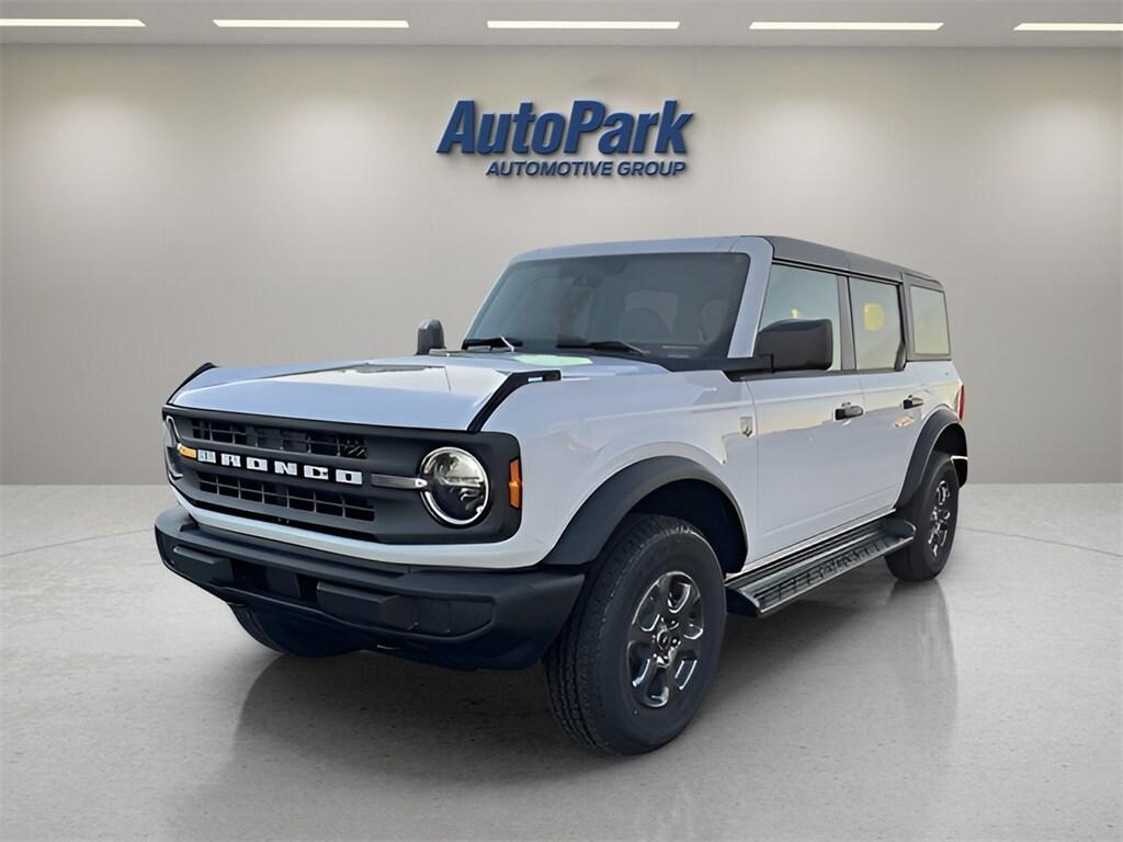 new 2025 Ford Bronco car, priced at $50,005