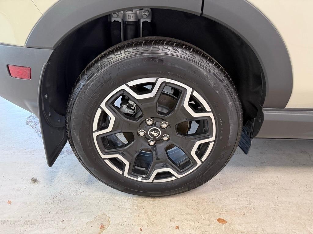 new 2025 Ford Bronco Sport car, priced at $36,919