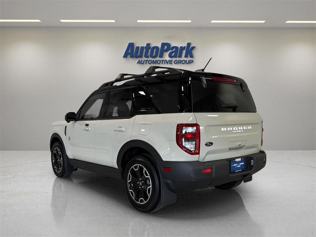 new 2025 Ford Bronco Sport car, priced at $36,919