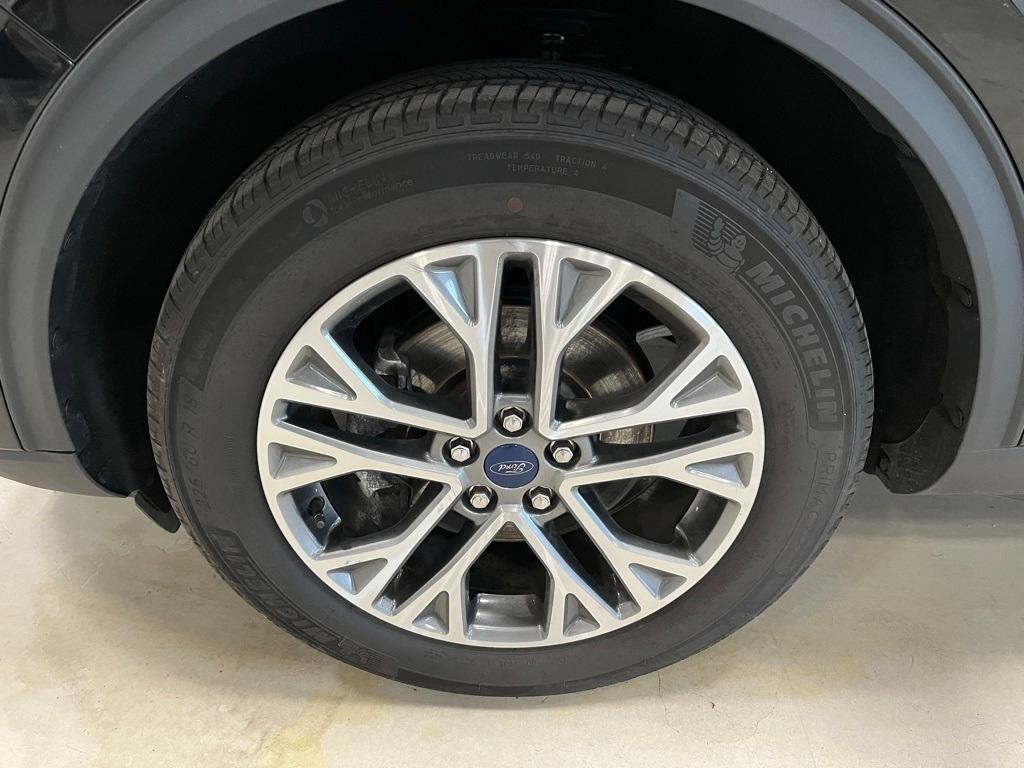 used 2022 Ford Escape car, priced at $21,995
