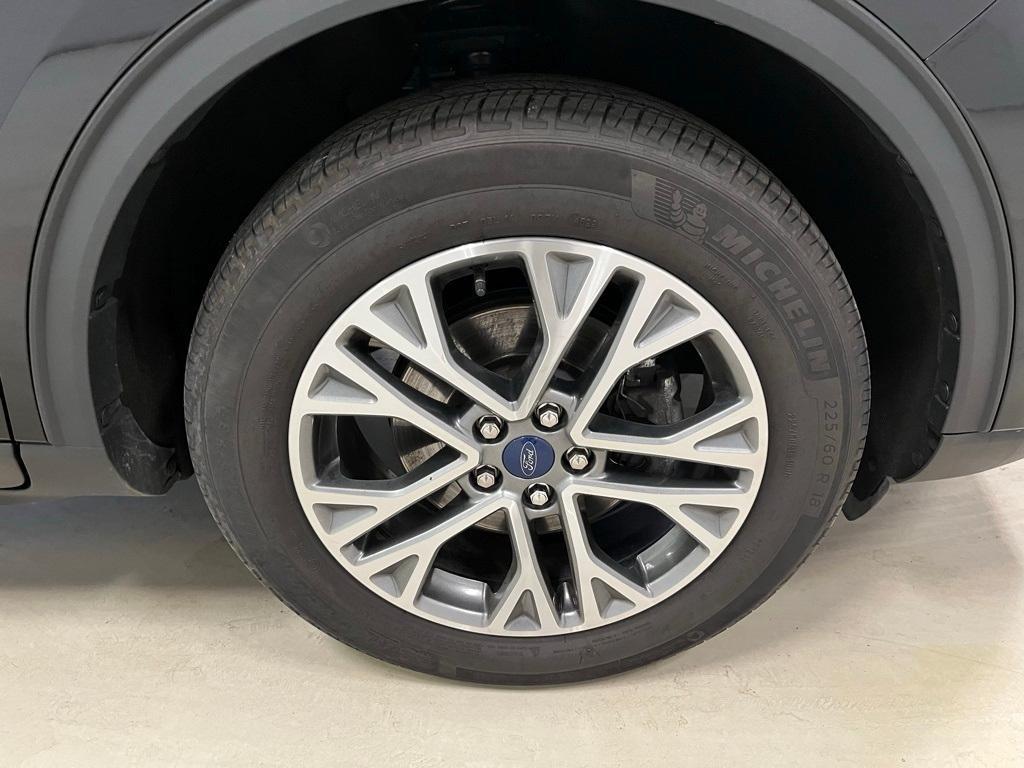 used 2022 Ford Escape car, priced at $21,995