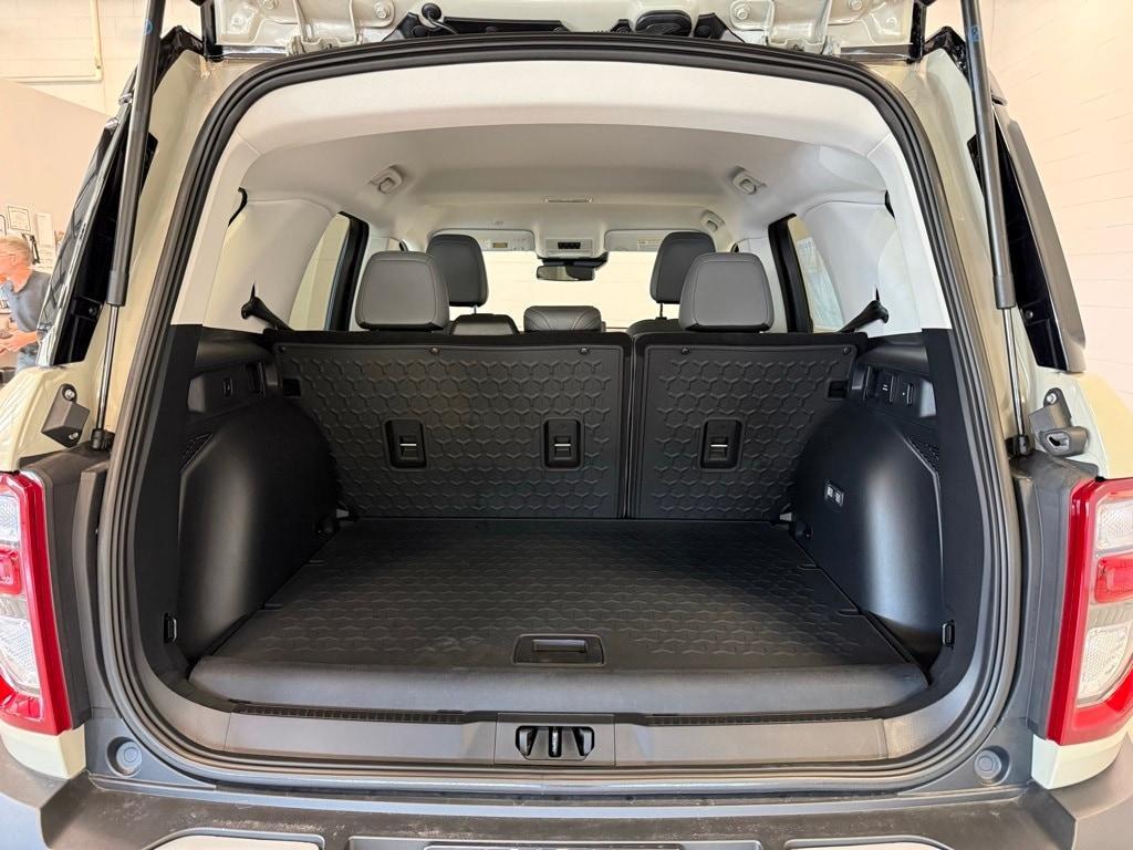 new 2025 Ford Bronco Sport car, priced at $44,595