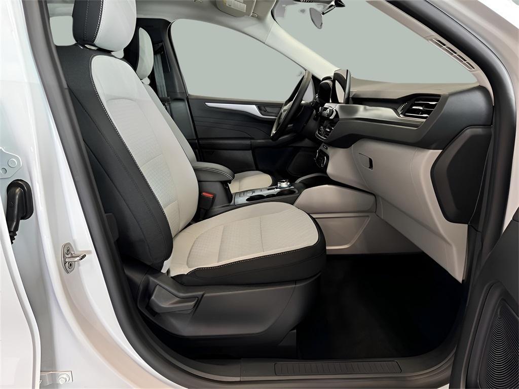 new 2025 Ford Escape car, priced at $27,995