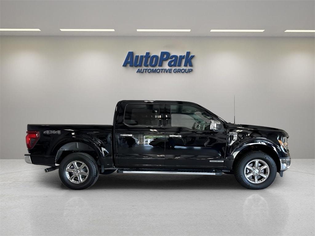 new 2025 Ford F-150 car, priced at $54,320