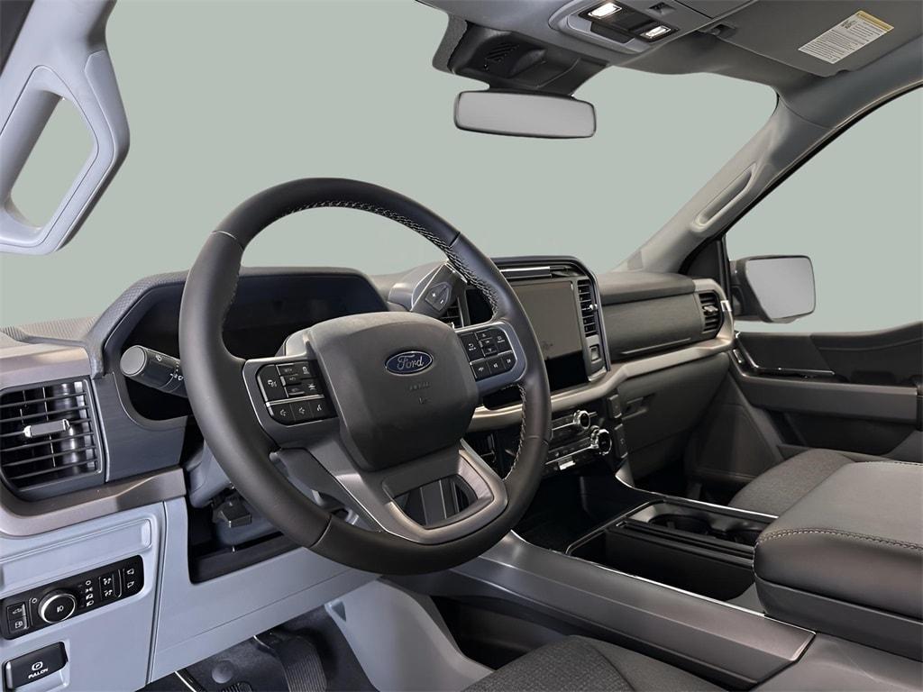 new 2025 Ford F-150 car, priced at $54,320
