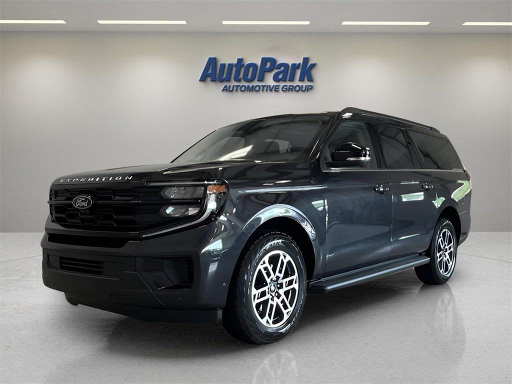 new 2025 Ford Expedition Max car, priced at $75,385