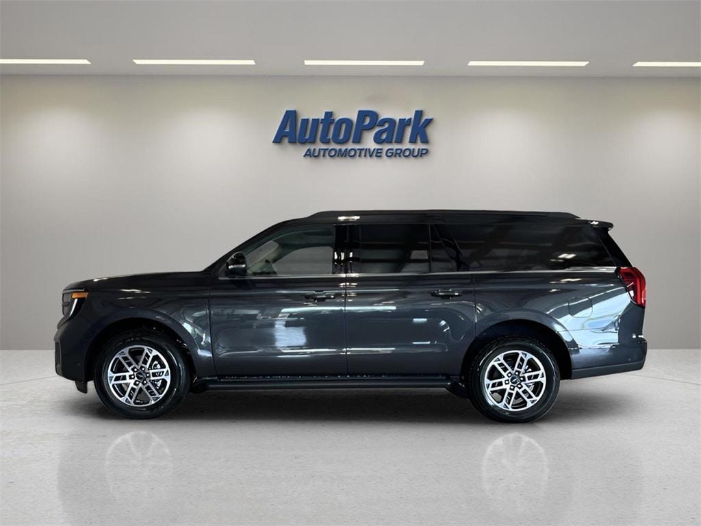 new 2025 Ford Expedition Max car, priced at $75,385