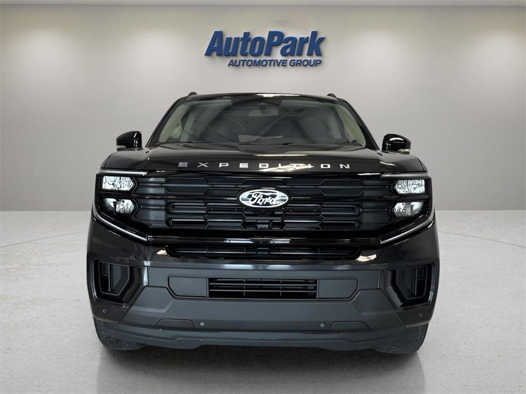 new 2025 Ford Expedition Max car, priced at $75,385
