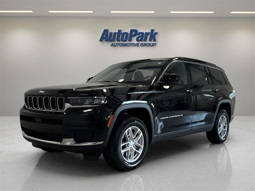 used 2024 Jeep Grand Cherokee L car, priced at $33,981