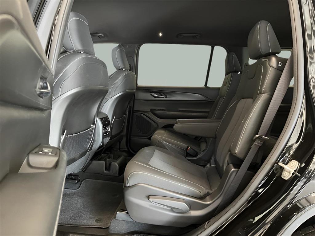 used 2024 Jeep Grand Cherokee L car, priced at $33,981