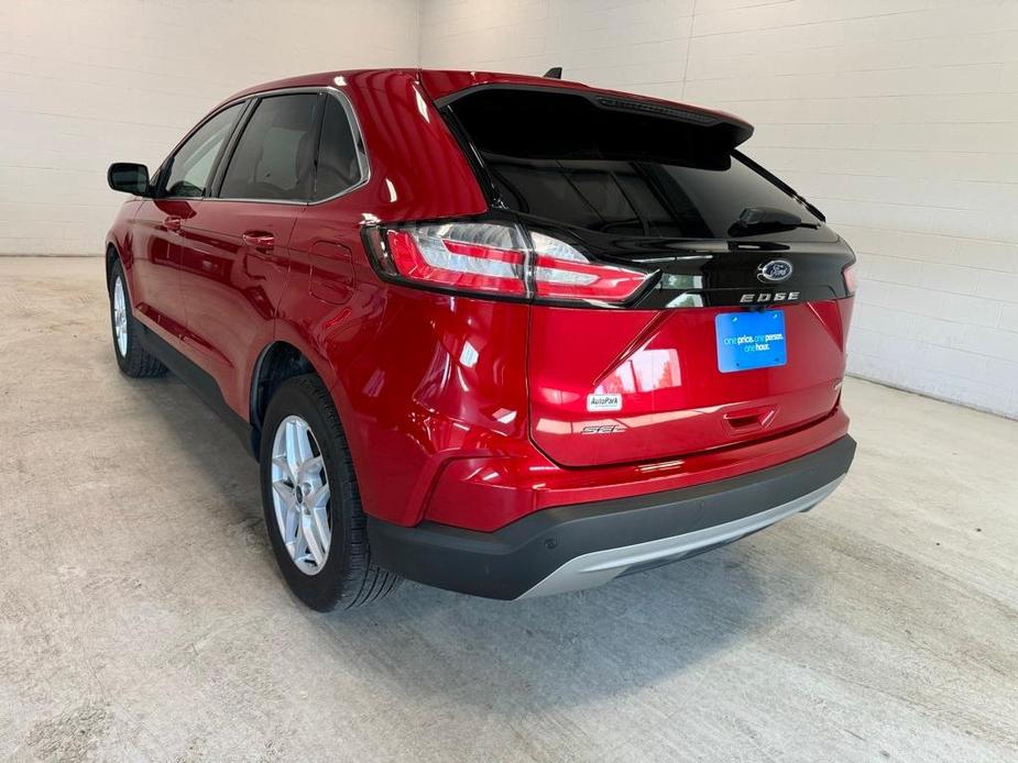 used 2022 Ford Edge car