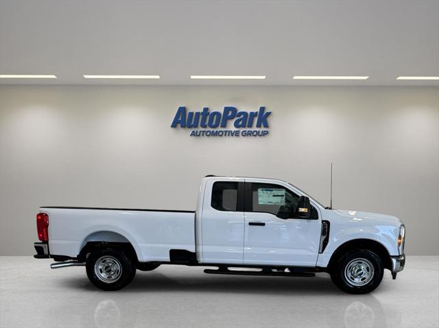 new 2024 Ford F-350 car, priced at $48,553