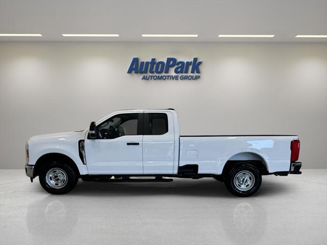 new 2024 Ford F-350 car, priced at $48,553