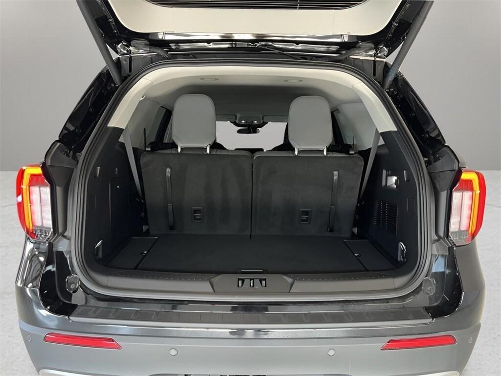 new 2025 Ford Explorer car, priced at $44,593