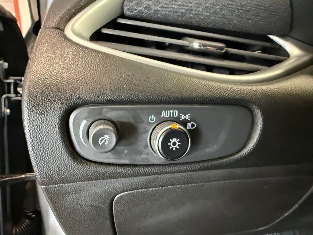 used 2024 Chevrolet Malibu car