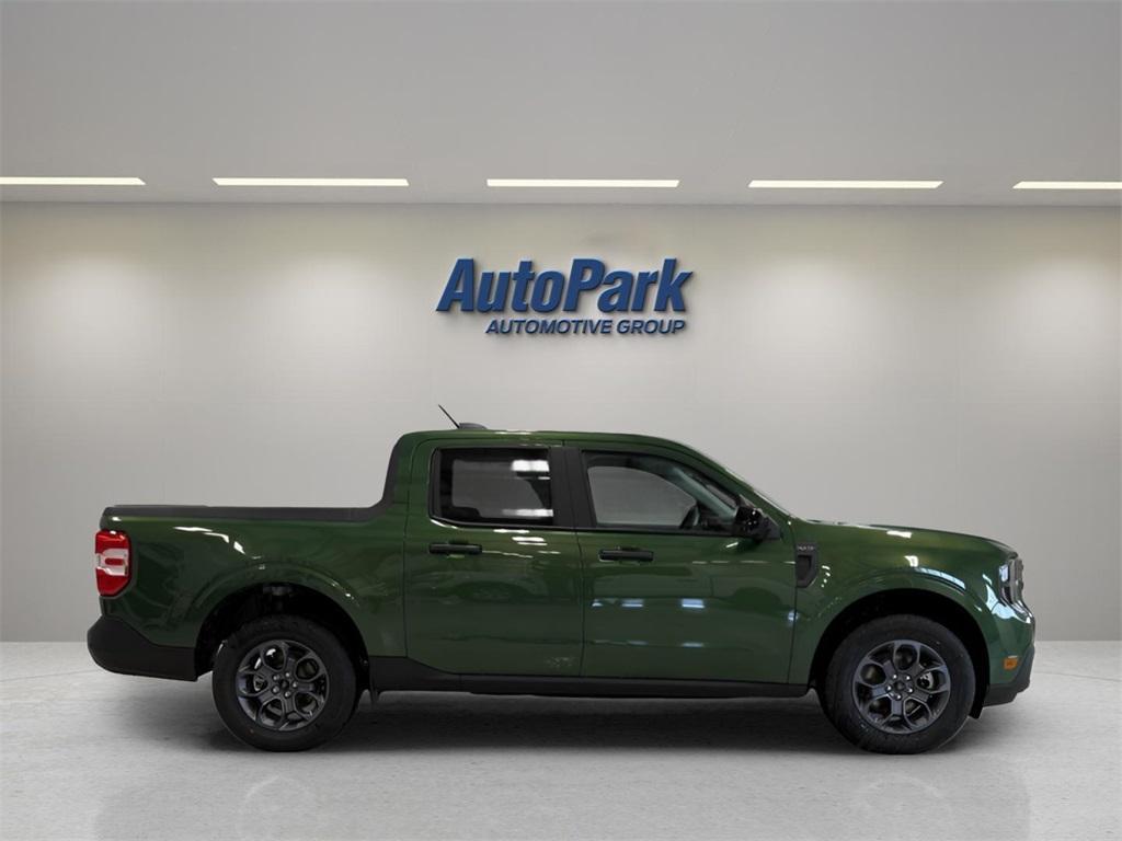 new 2025 Ford Maverick car