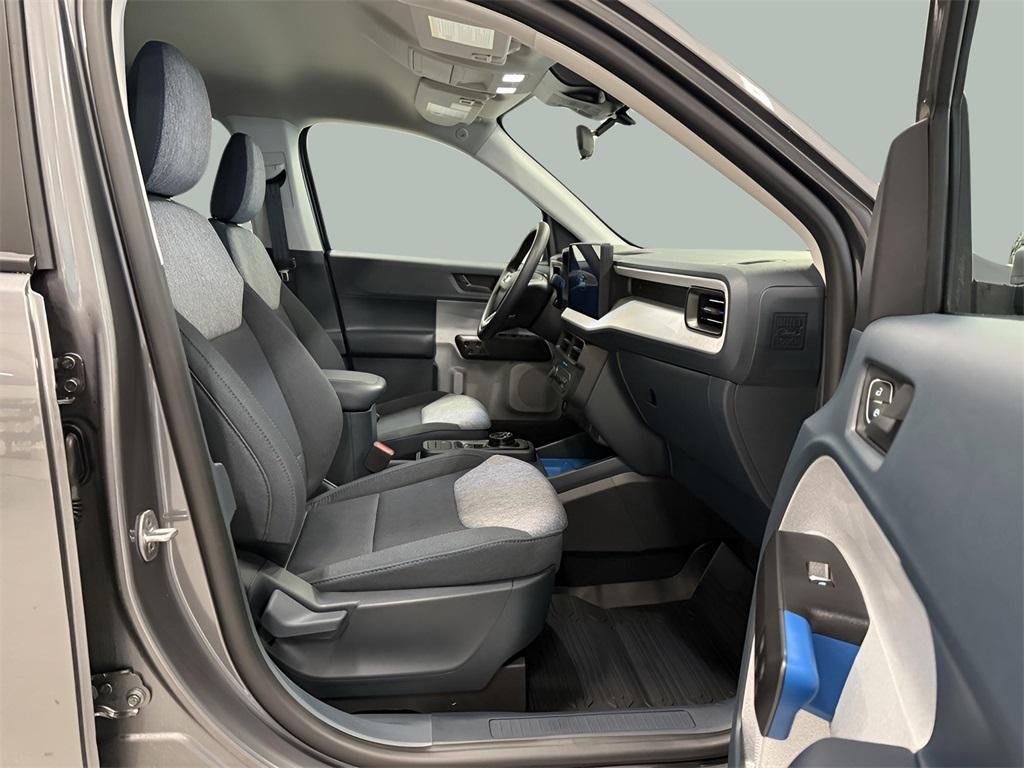 new 2025 Ford Maverick car